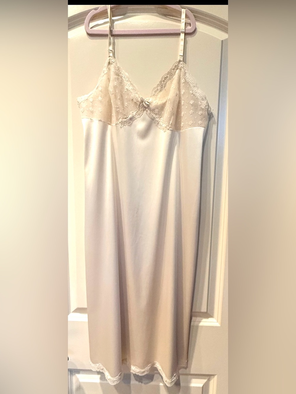 Vtg Vanity Fair Ivory Satin Slip Dress with Lace Cups & Trim Retro Soft Girl